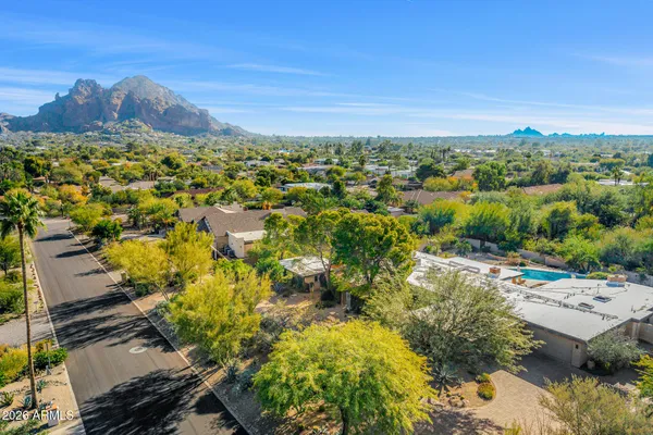 $3,500,000 | 3921 East San Miguel Avenue, Paradise Valley, AZ 85253
