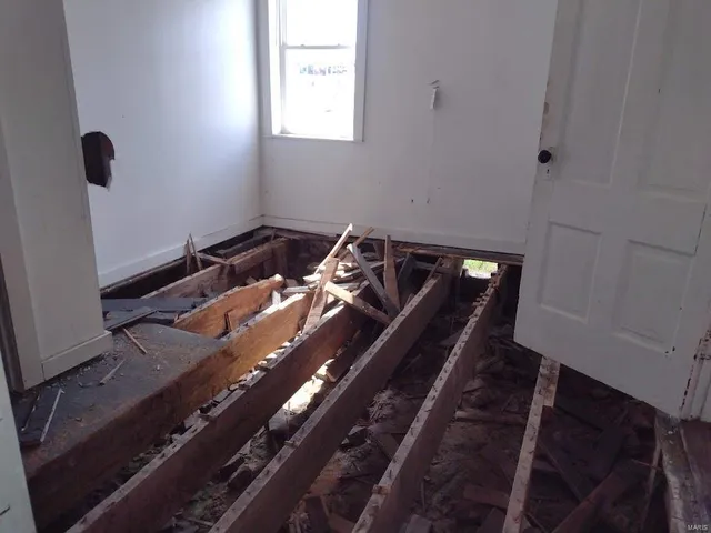 $52,500 | 411 North Desloge Drive, Desloge, MO 63601