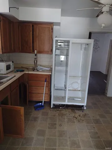 $52,500 | 411 North Desloge Drive, Desloge, MO 63601