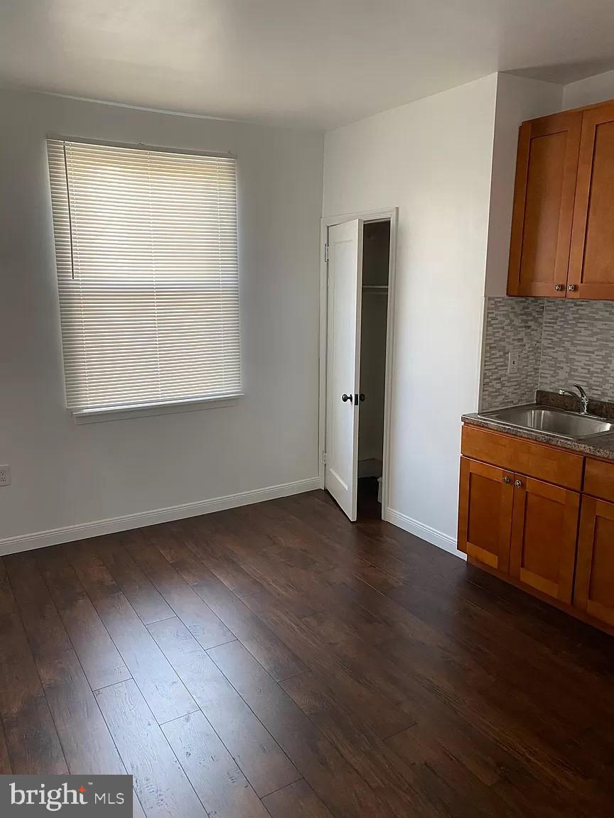 127 West Tabor Road Philadelphia, PA 19120 - Photo 17 of 23