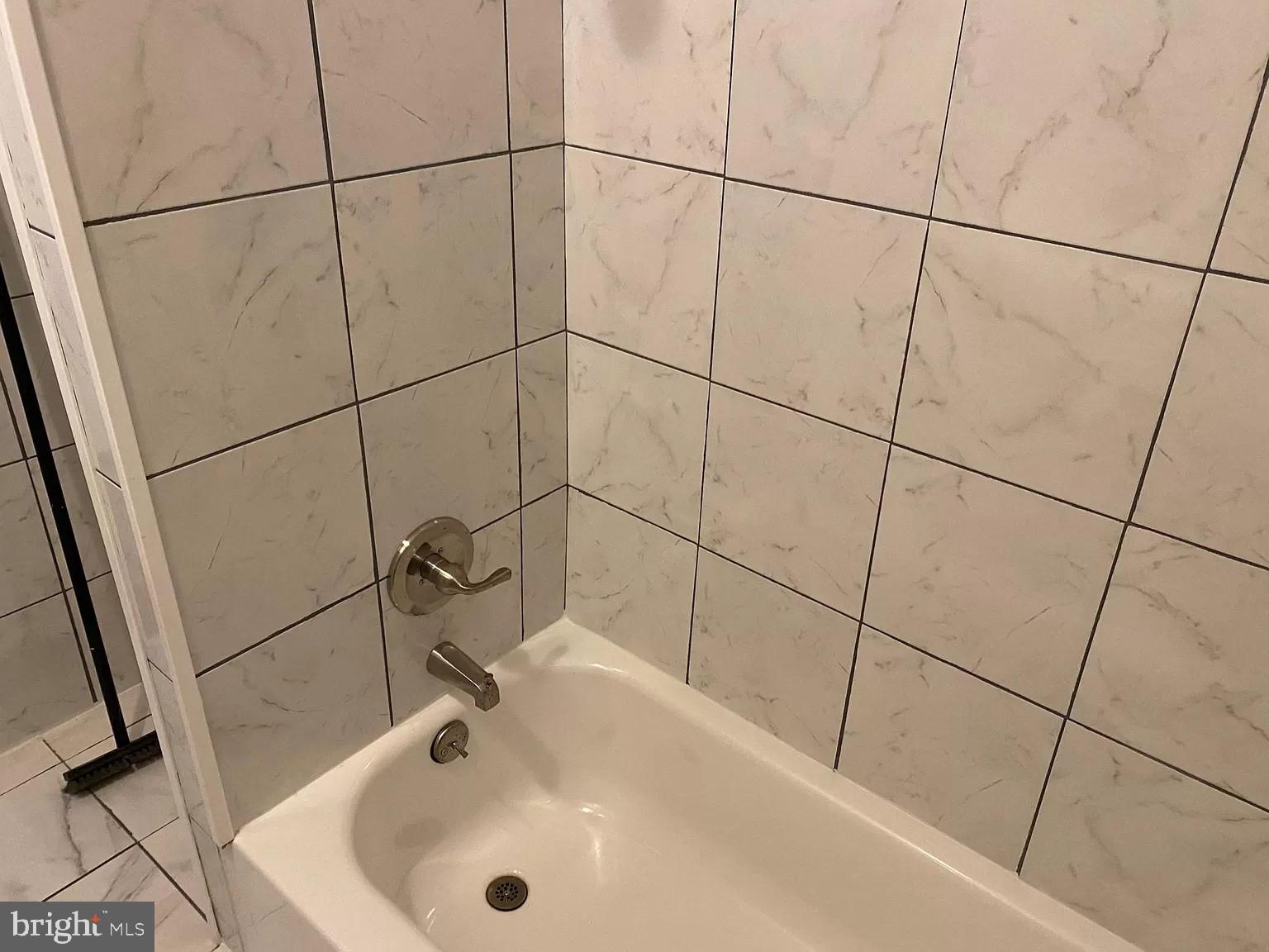 127 West Tabor Road Philadelphia, PA 19120 - Photo 8 of 23