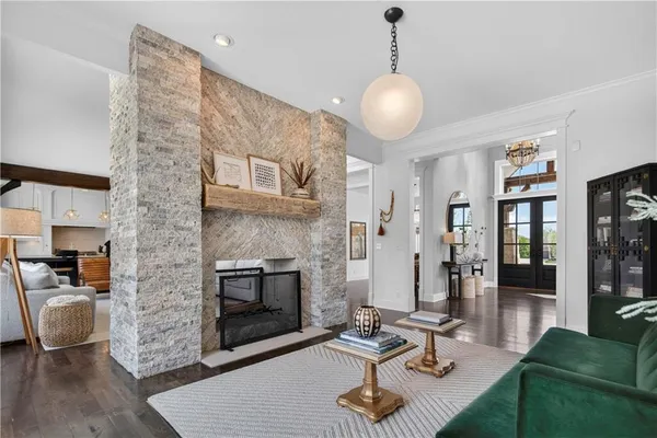 $1,500,000 | 16404 South Rosehill Street, Overland Park, KS 66221