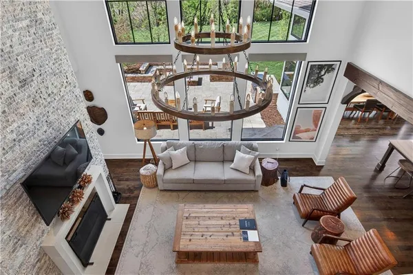$1,500,000 | 16404 South Rosehill Street, Overland Park, KS 66221