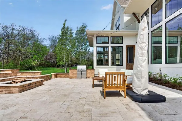 $1,500,000 | 16404 South Rosehill Street, Overland Park, KS 66221