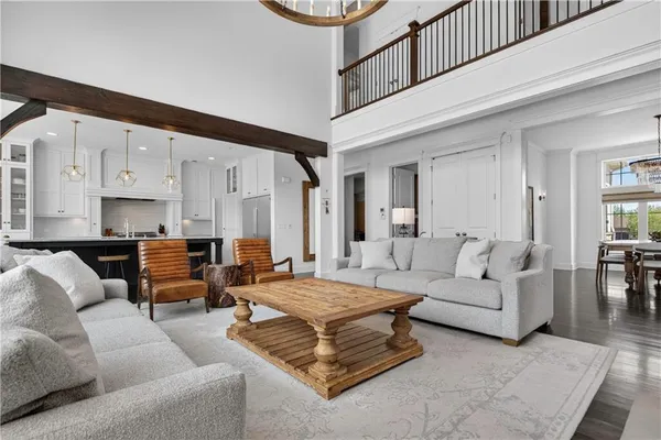 $1,500,000 | 16404 South Rosehill Street, Overland Park, KS 66221