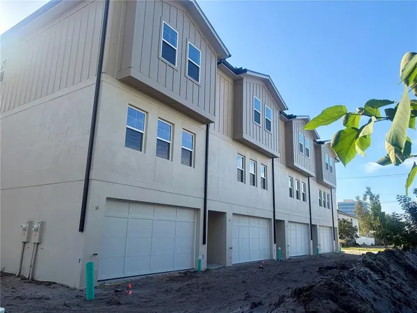 $5,495 | 4314 West Gray Street, Tampa, FL 33609