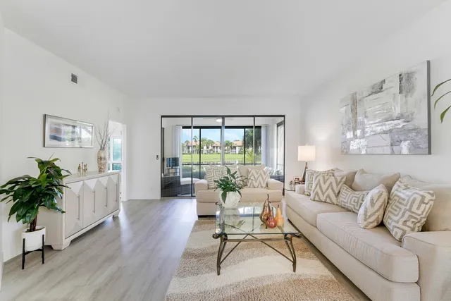 $3,100 | 7860 Seville Place, Unit 2203, Boca Raton, FL 33433