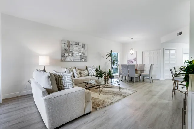 $3,100 | 7860 Seville Place, Unit 2203, Boca Raton, FL 33433