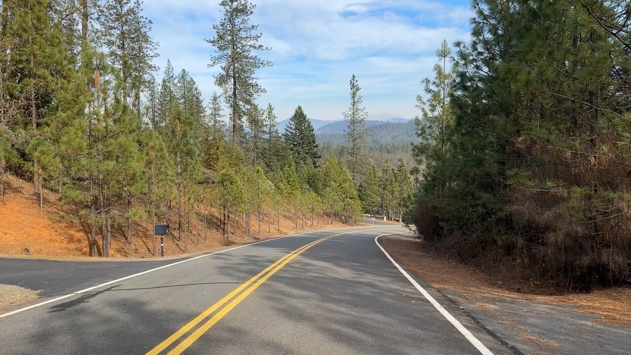 285 Rockinghorse Drive Grants Pass, OR 97527 - Photo 19 of 22 Frame-06-02-2025-08-38-03
