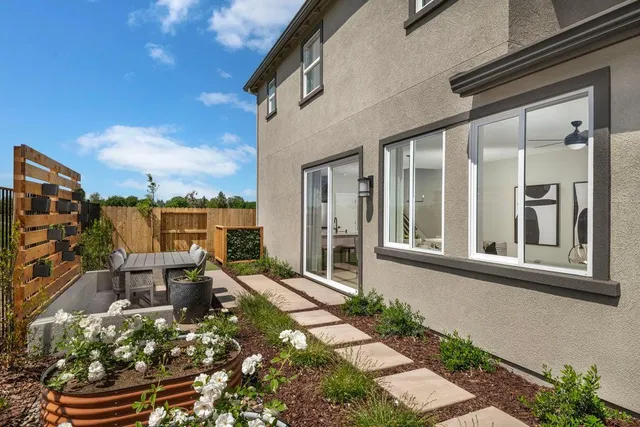 $575,990 | 7745 Silver Pond Way, Antelope, CA 95843