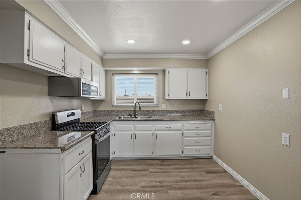 27067 El Rancho Drive Menifee, CA 92586 - Photo 10 of 23