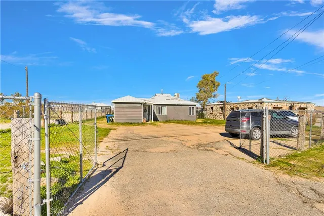 $215,000 | 25466 Jasper Road, Barstow, CA 92311