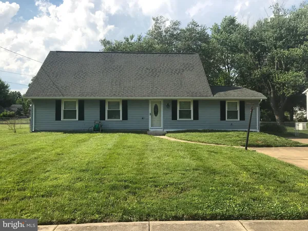 $3,500 | 4808 Sprayer Street, Alexandria, VA 22309