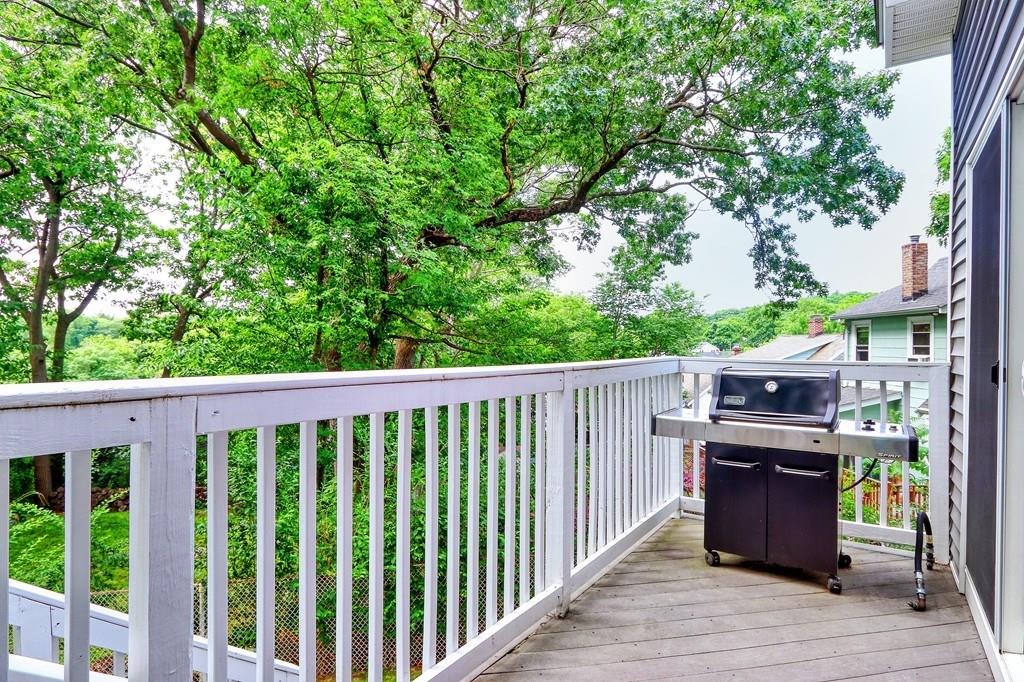 22 Huntington Road Arlington, MA 02474 - Photo 17 of 36 Gallery Image 17