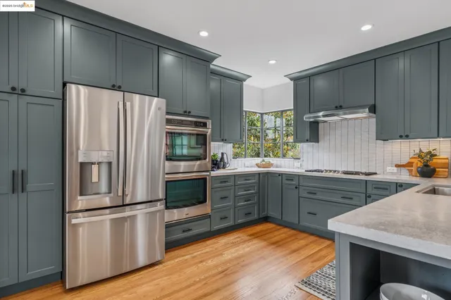 $1,695,000 | 5207 Masonic Avenue, Oakland, CA 94618