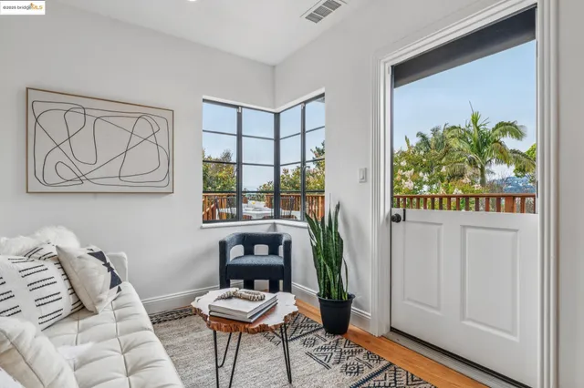 $1,695,000 | 5207 Masonic Avenue, Oakland, CA 94618