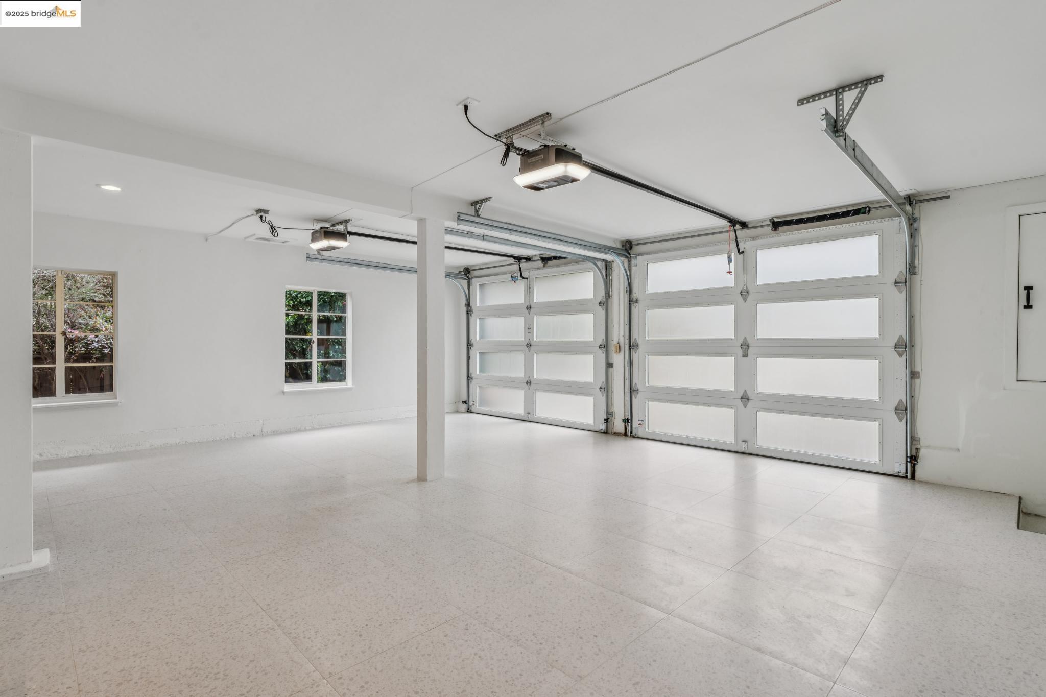 5207 Masonic Avenue Oakland, CA 94618 - Photo 40 of 55