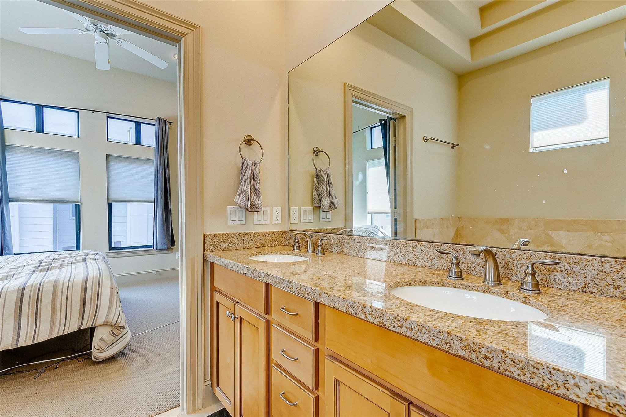 1922 Winter Street Houston, TX 77007 - Photo 10 of 13