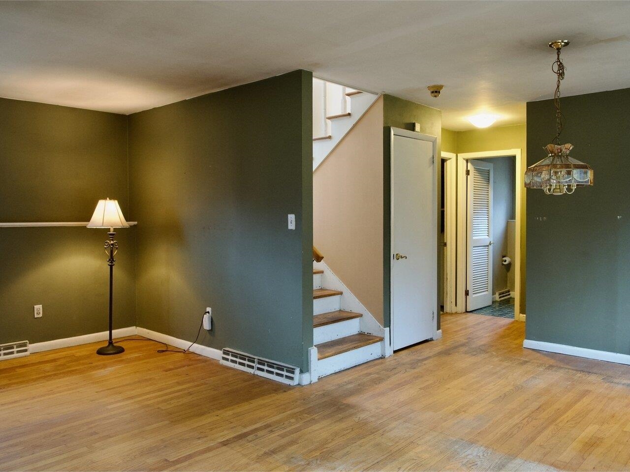 274 Stonybrook Drive Williston, VT 05495 - Photo 3 of 33