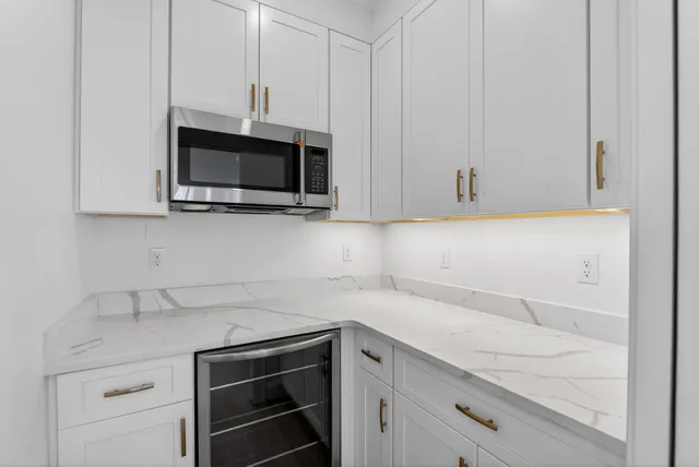 $999,500 | 118 Lufkin Road, North Yarmouth, ME 04097