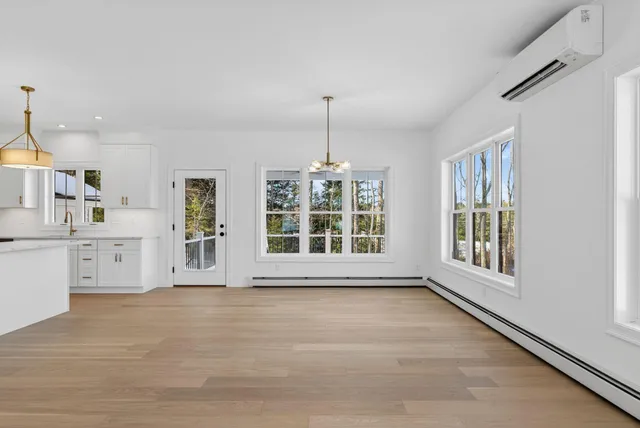 $999,500 | 118 Lufkin Road, North Yarmouth, ME 04097