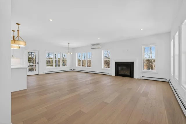 $999,500 | 118 Lufkin Road, North Yarmouth, ME 04097