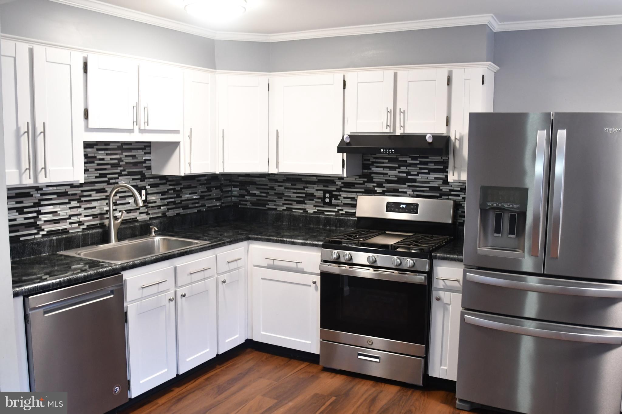 12407 Wyndom Road Philadelphia, PA 19154 - Photo 12 of 36 Gallery Image 12