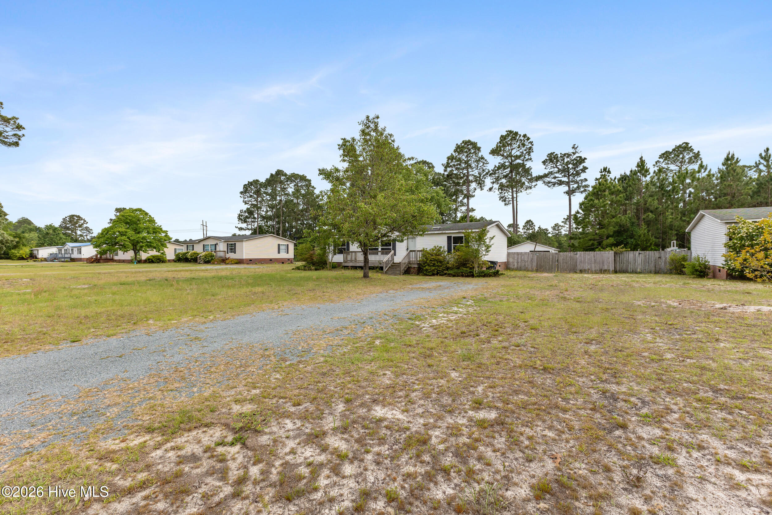 525 Brighton Road Rocky Point, NC 28457 - Photo 3 of 30 29_img_4224