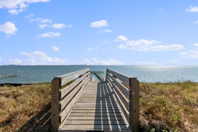 $639,000 | 9624 Indian Stone Court, Unit LOT 6, Navarre, FL 32566