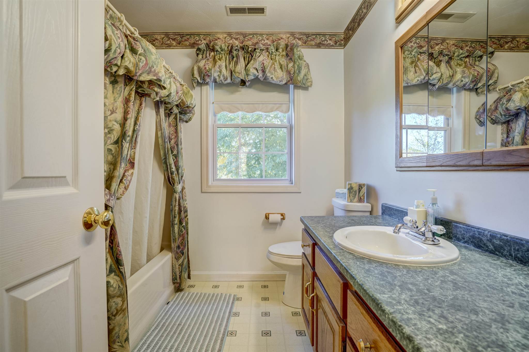 12 Stonehedge Road Windham, NH 03087 - Photo 32 of 38