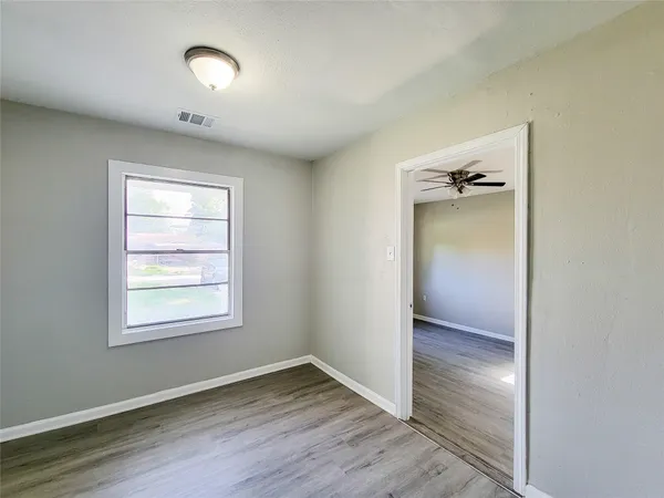 $1,650 | 4909 Holloway Drive, Houston, TX 77048