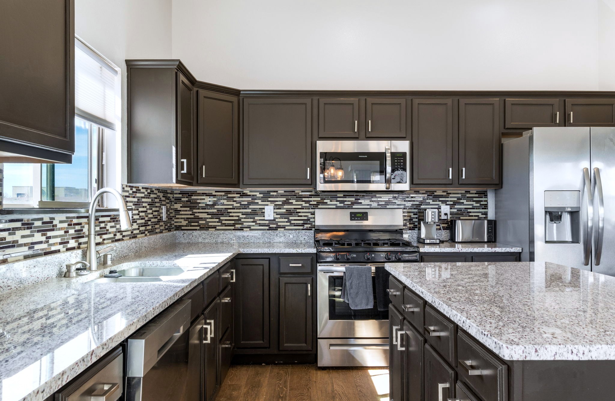 200 Aldaba Circle Northeast Rio Rancho, NM 87124 - Photo 14 of 39