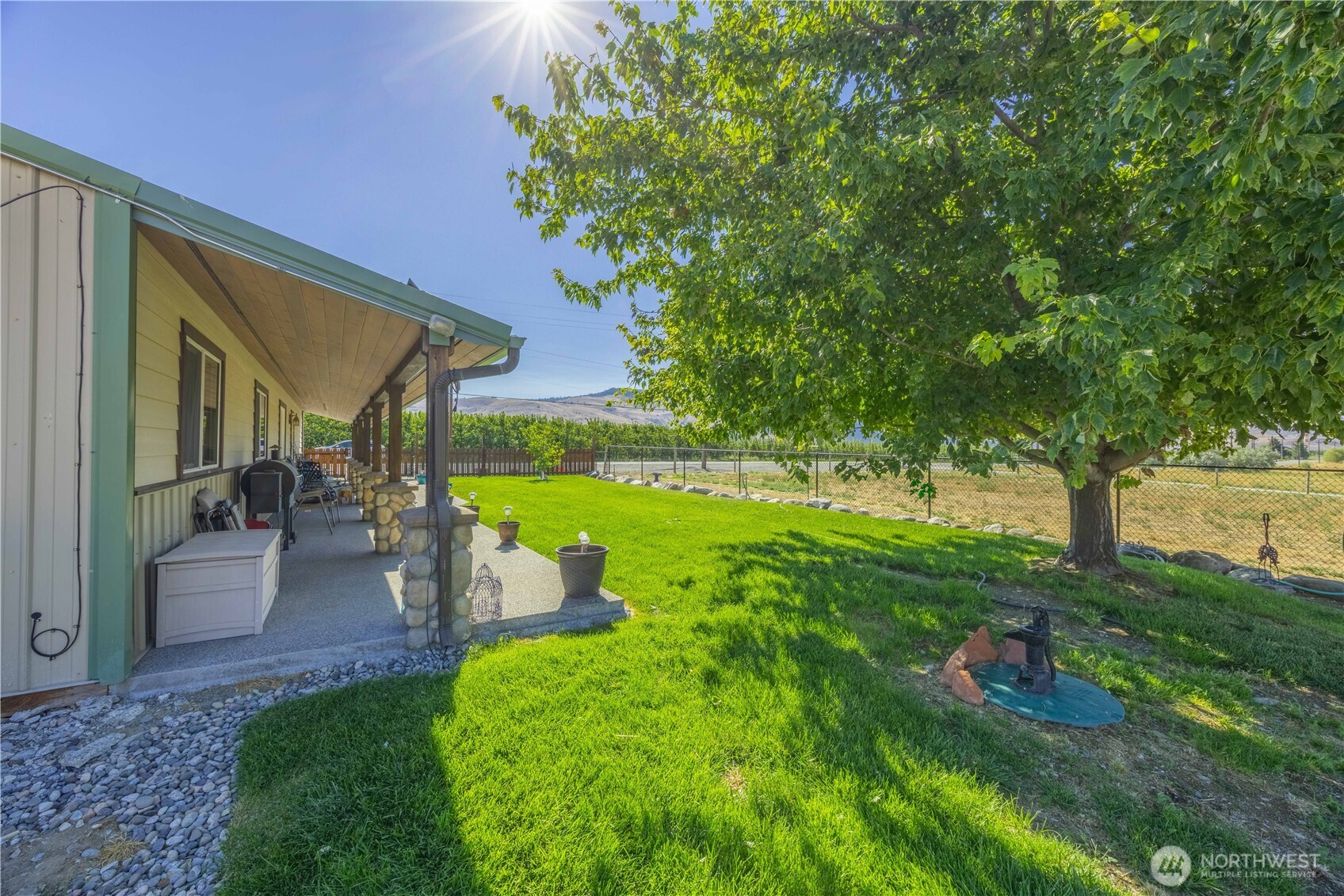 1813 Howard Flats Road Chelan, WA 98816 - Photo 2 of 40