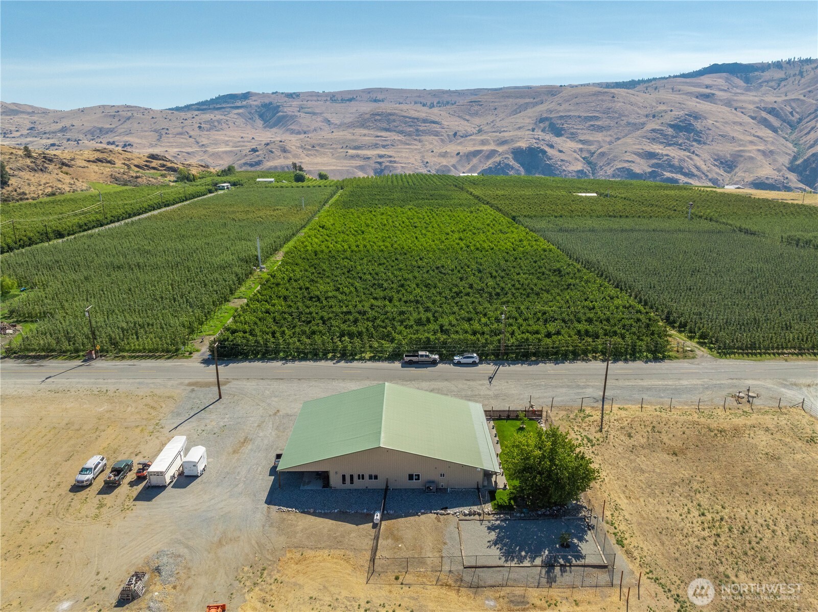 1813 Howard Flats Road Chelan, WA 98816 - Photo 34 of 40