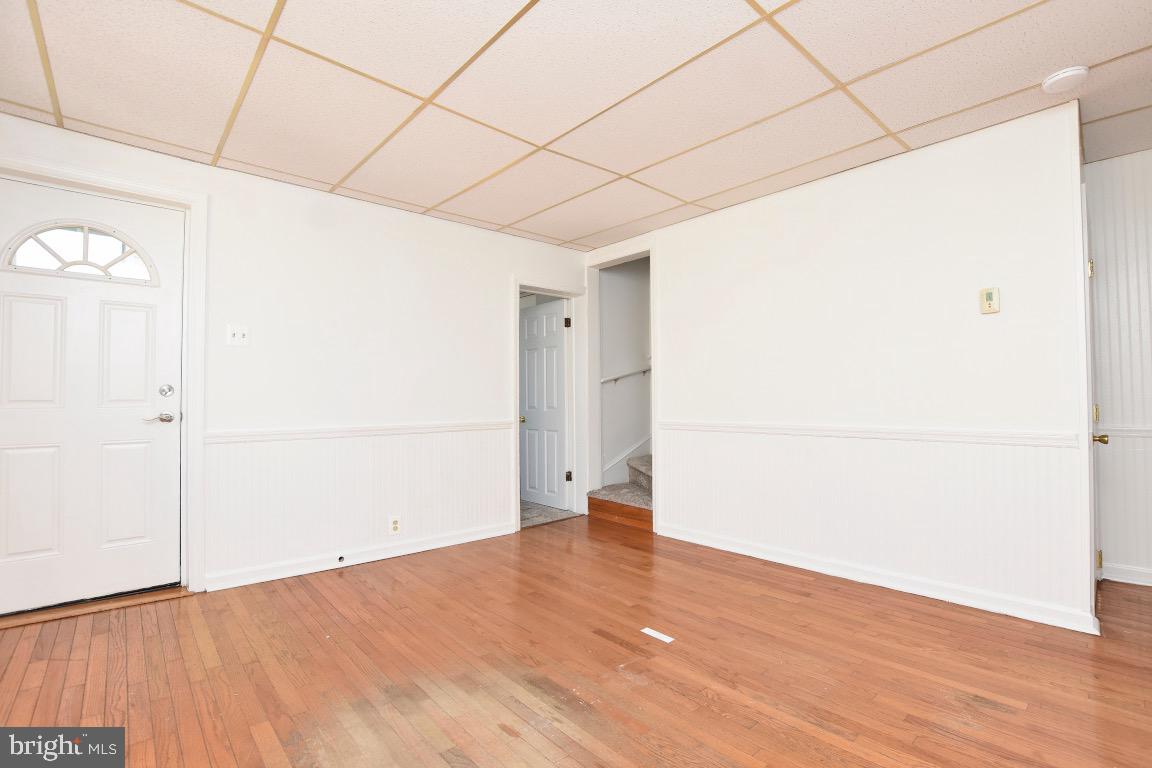 265 Hooker Street Riverside, NJ 08075 - Photo 3 of 29 Upstairs Unit