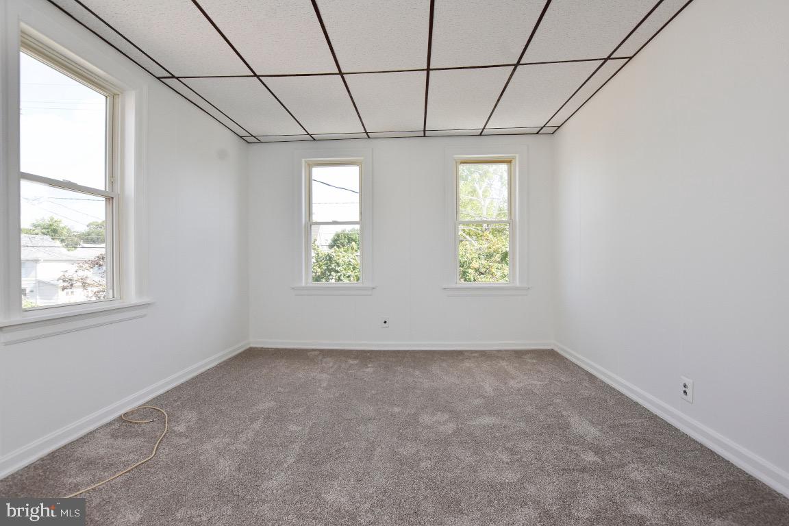 265 Hooker Street Riverside, NJ 08075 - Photo 7 of 29 Upstairs Unit Bedroom