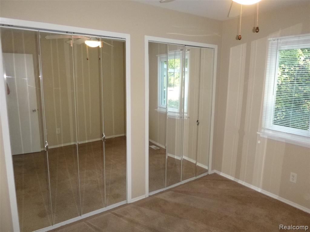 2936 Wisconsin Road Troy, MI 48083 - Photo 15 of 23