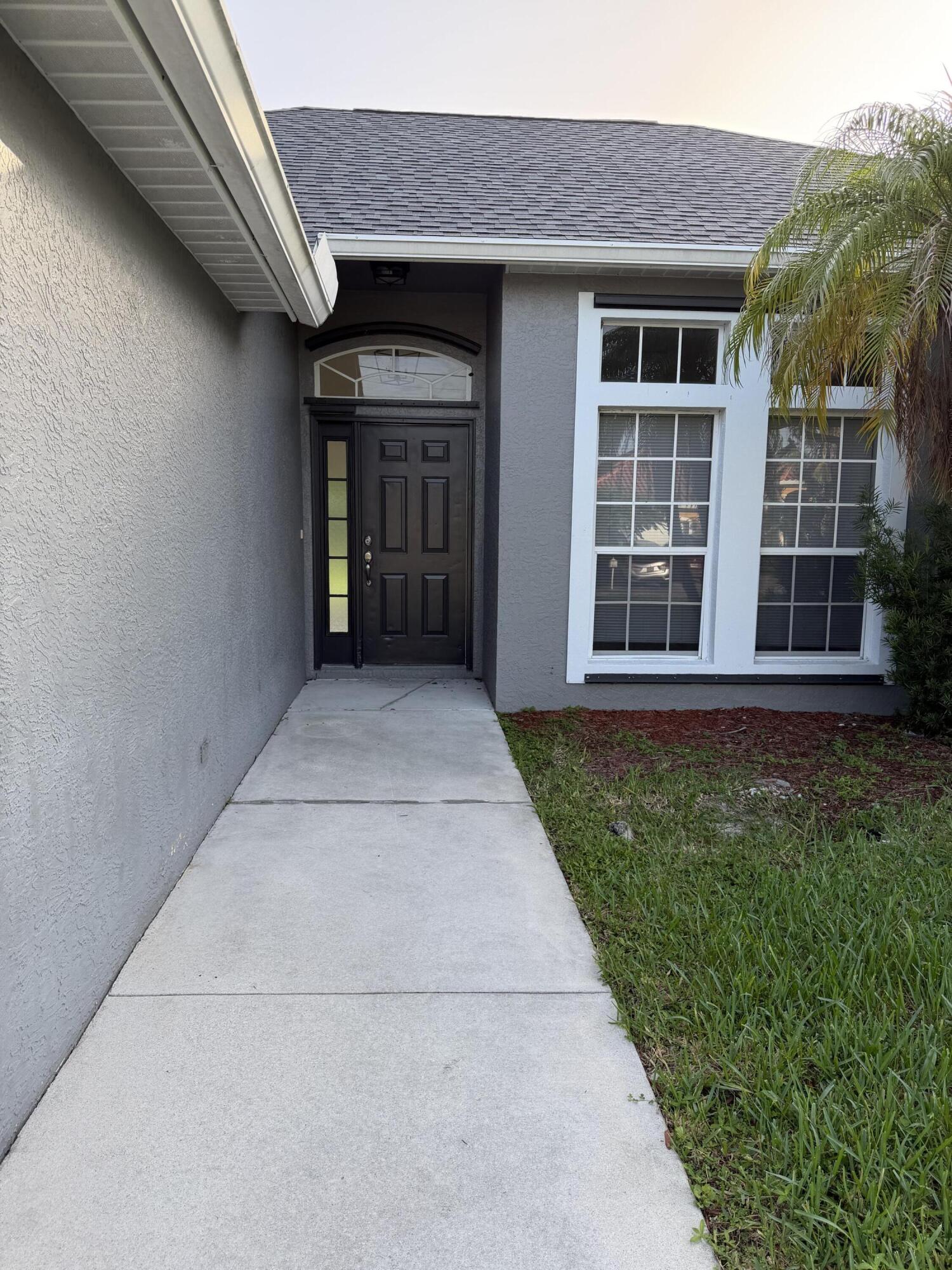 2619 Southwest Fair Isle Road Port St. Lucie, FL 34987 - Photo 6 of 37 IMG_1152