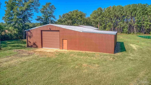 $950,000 | 9575 Chumuckla Springs Road, Jay, FL 32565