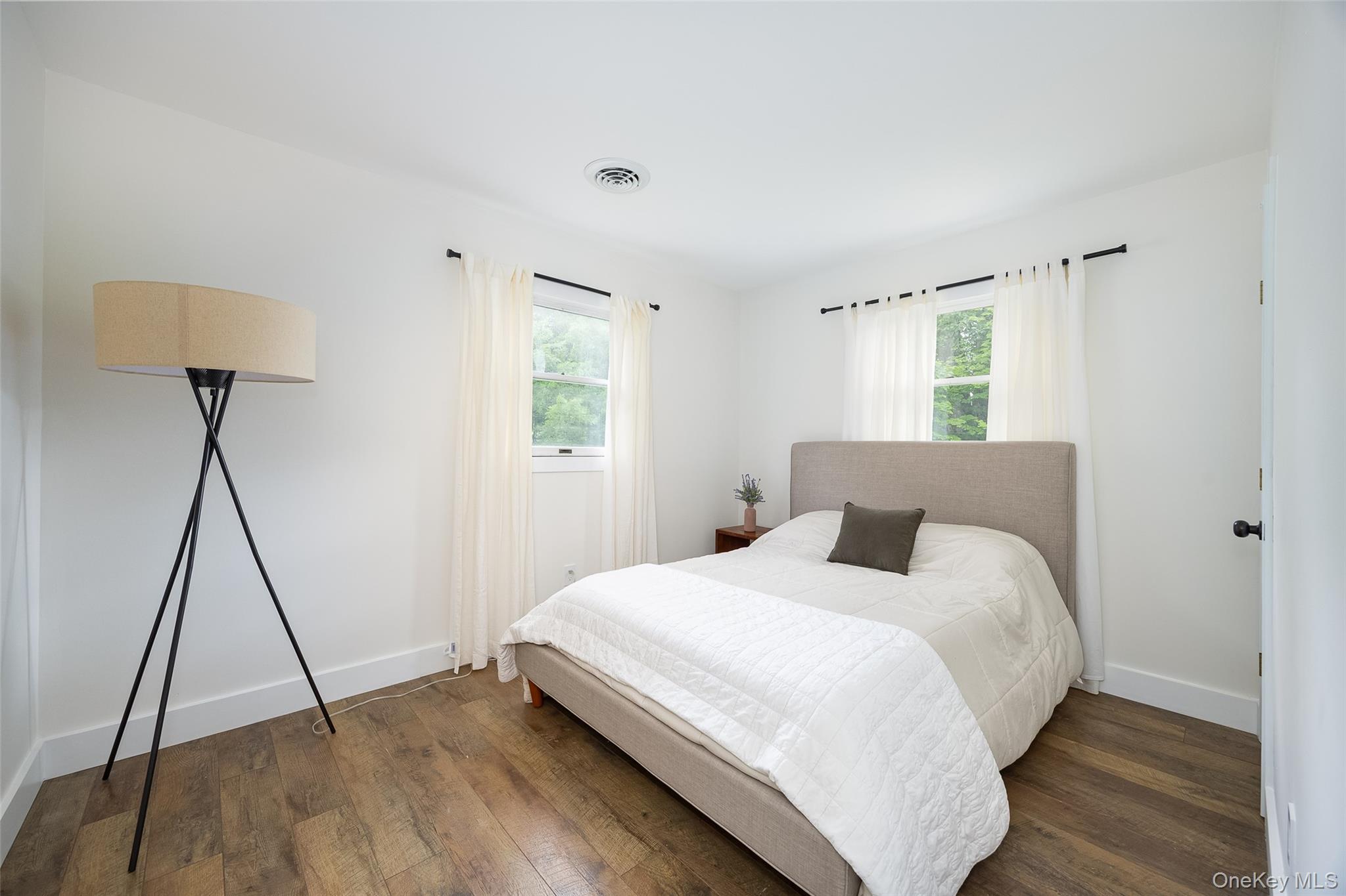 4 Cove Road Rhinebeck, NY 12572 - Photo 25 of 35