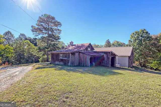 $680,000 | 1994 Camp Creek Road, Lakemont, GA 30552