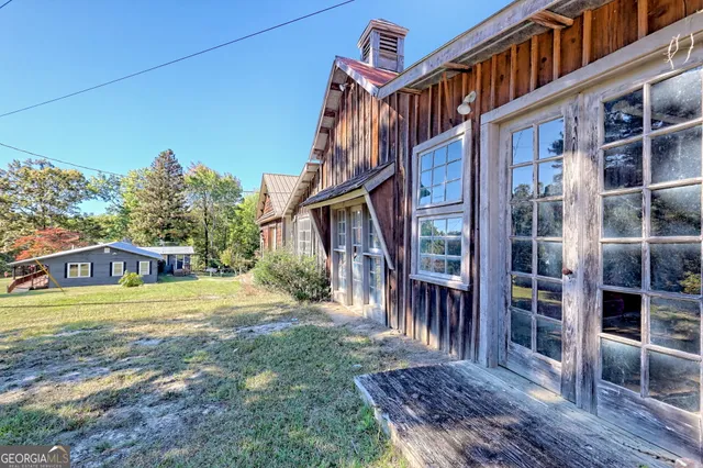 $680,000 | 1994 Camp Creek Road, Lakemont, GA 30552