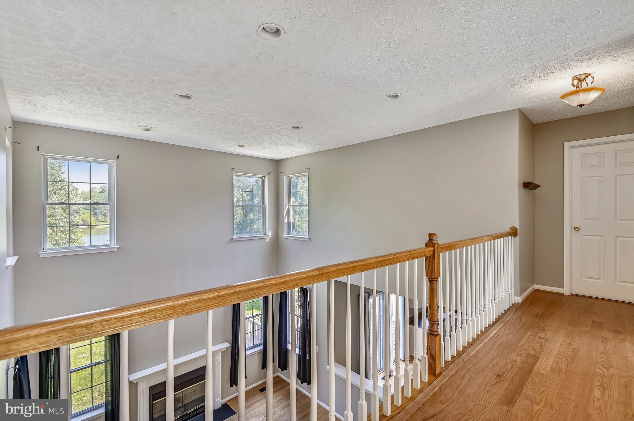 12 Monocacy Circle Taneytown, MD 21787 - Photo 23 of 52 Overlook to family room