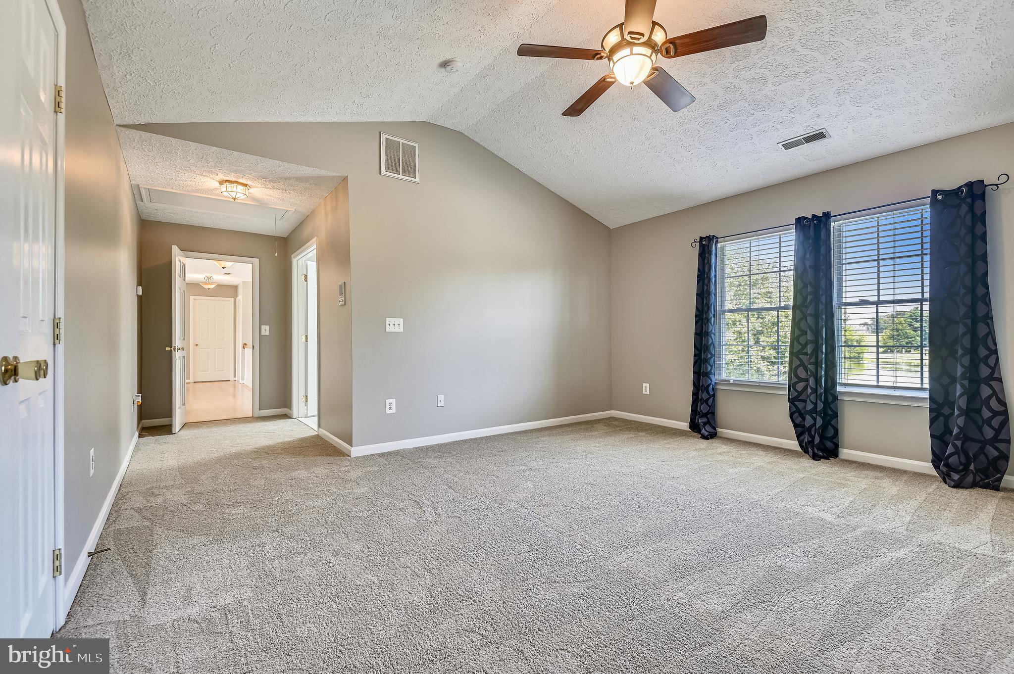 12 Monocacy Circle Taneytown, MD 21787 - Photo 25 of 52 Master suite