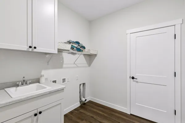 $427,750 | 1491 Kenai Place, River Falls, WI 54022