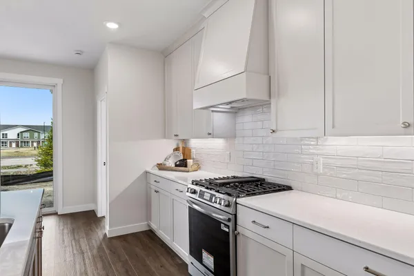 $427,750 | 1491 Kenai Place, River Falls, WI 54022