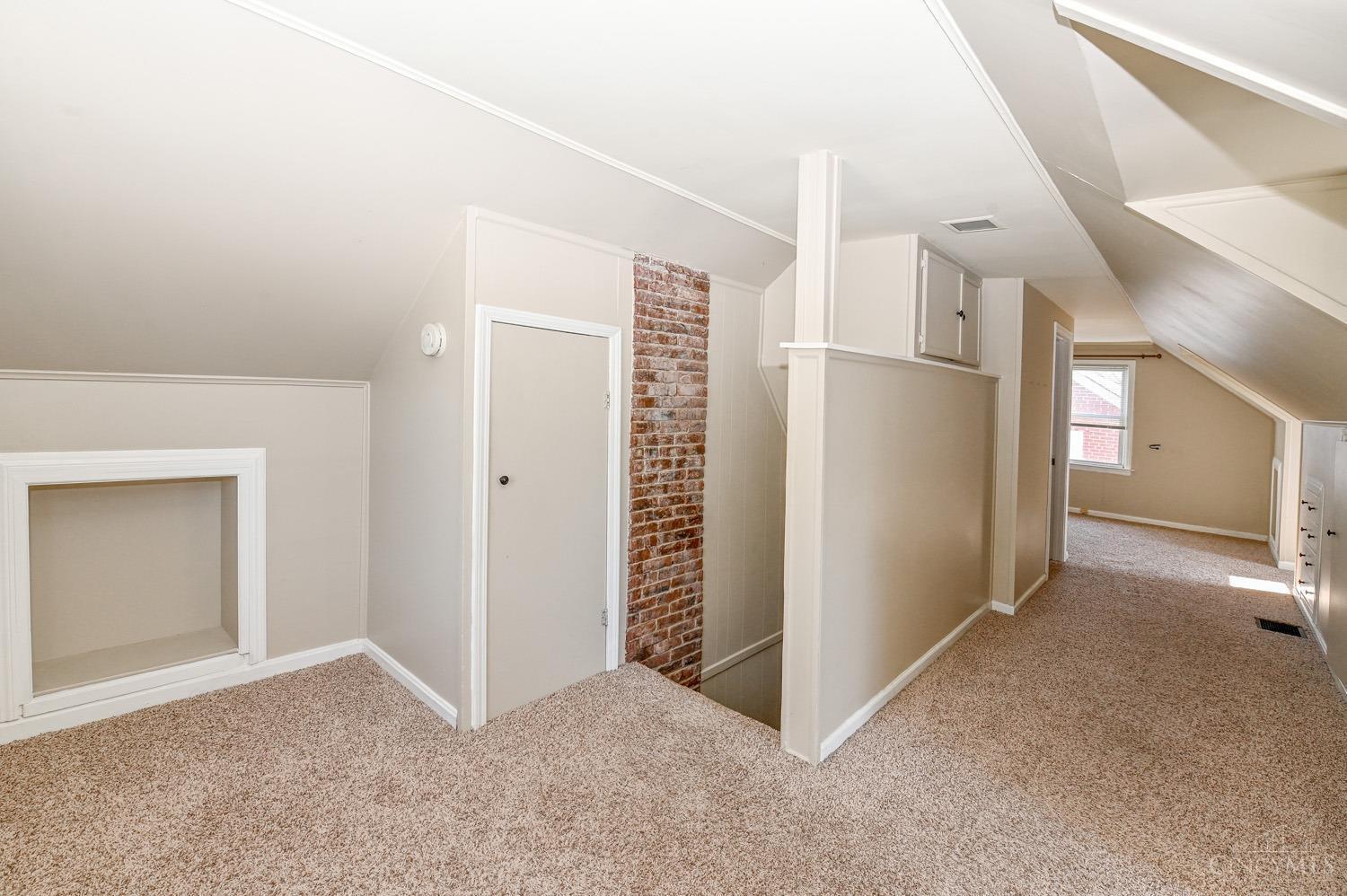 3276 Blue Rock Road Cincinnati, OH 45239 - Photo 23 of 39 Gallery Image 23
