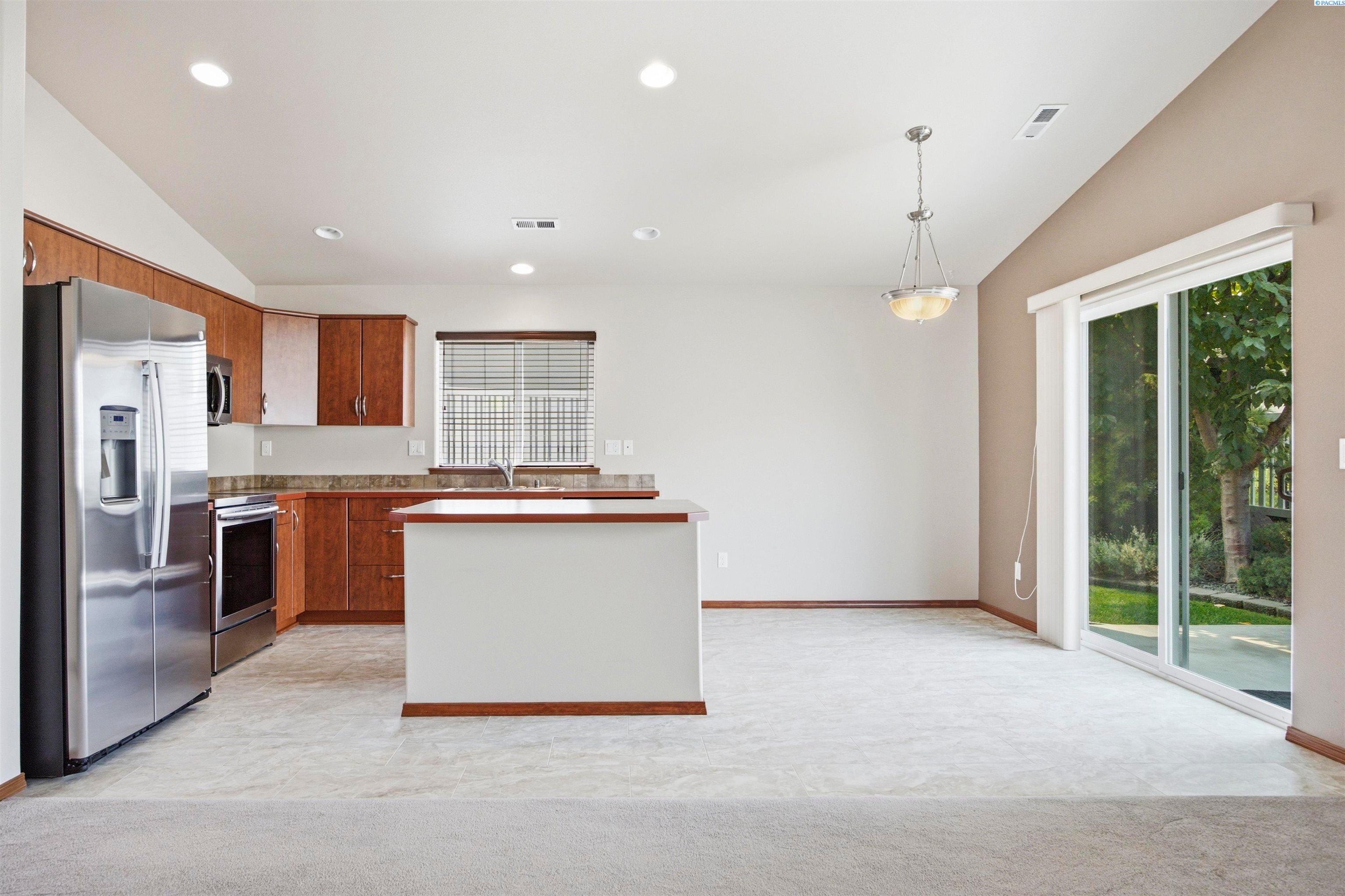 1691 Cactus Loop Richland, WA 99352 - Photo 12 of 49 Gallery Image 12