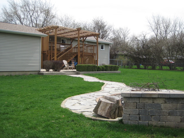 137 South Anderson Road New Lenox, IL 60451 - Photo 23 of 24 a view of a house with backyard