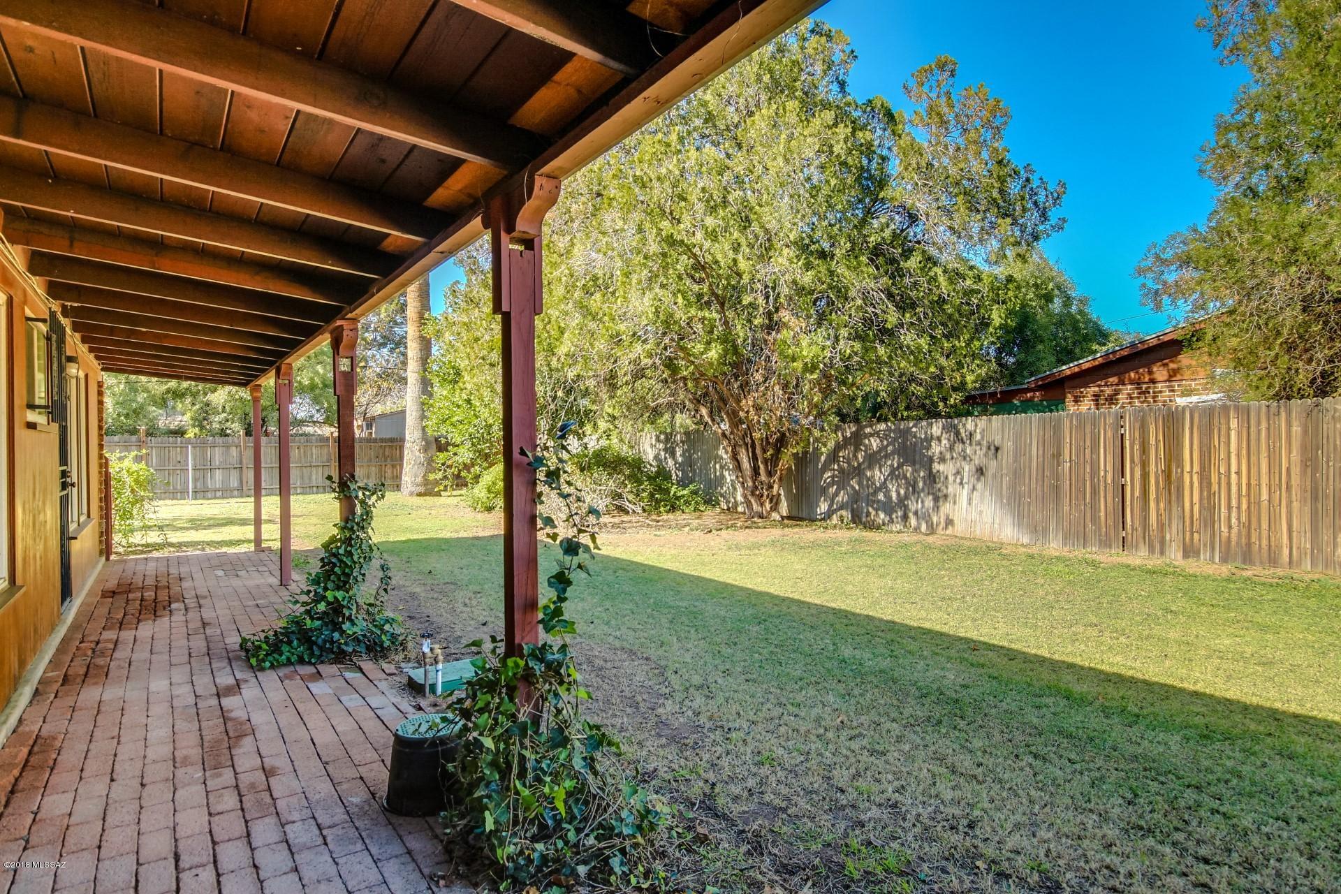 3409 North Country Club Road Tucson, AZ 85716 - Photo 3 of 13 Gallery Image 3